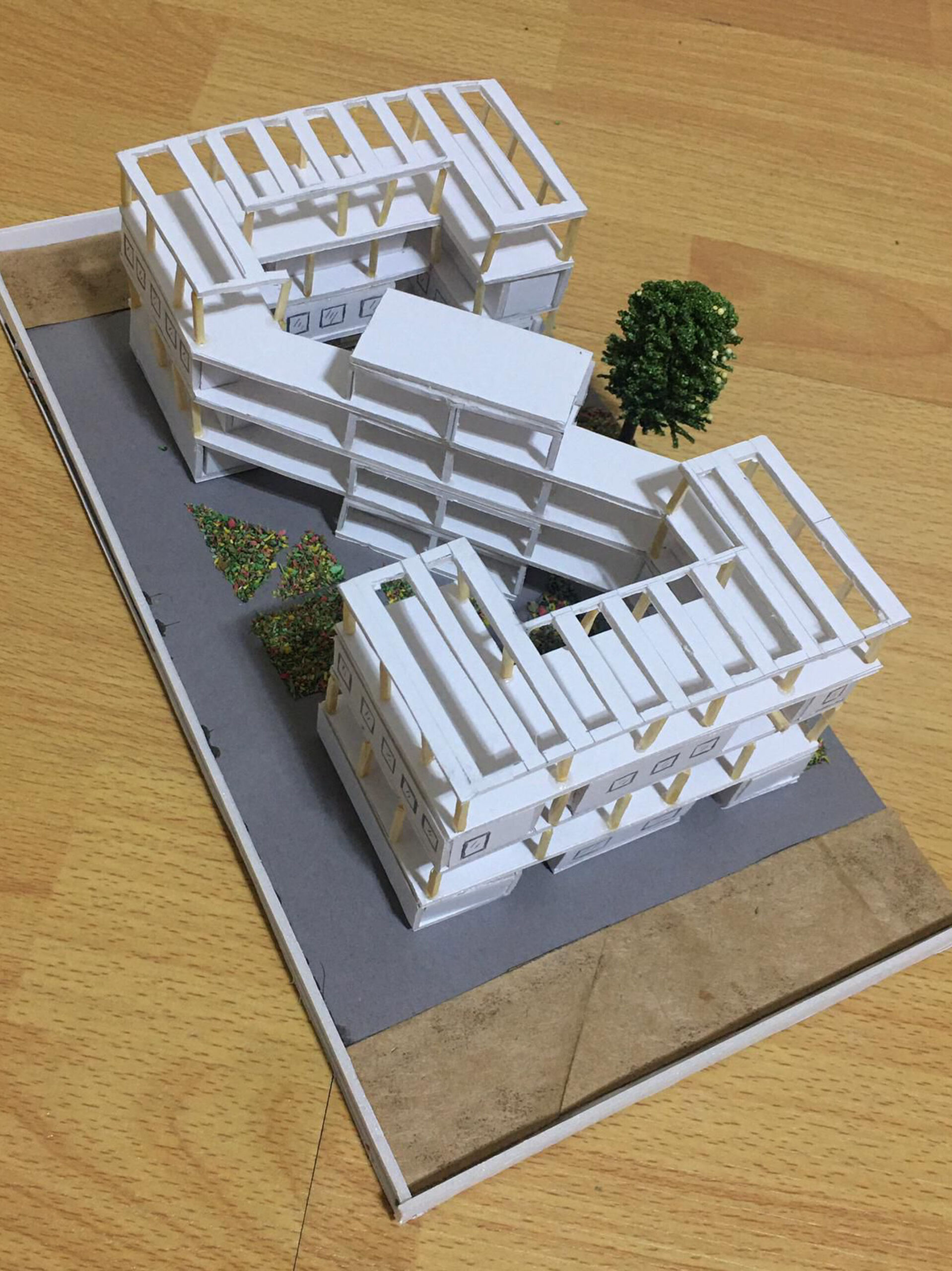 INTERWINE HOUSING / Pelin Temuçin