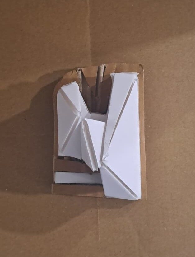 The Spine Apartment / Kaan Erdinç